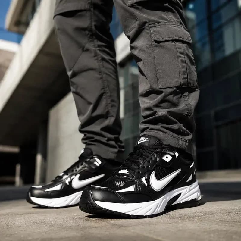 کفش مردانه NIKE مدل Air Monarch