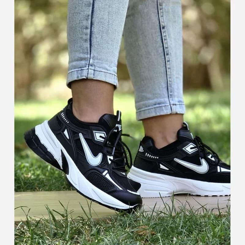 کفش مردانه NIKE مدل Air Monarch