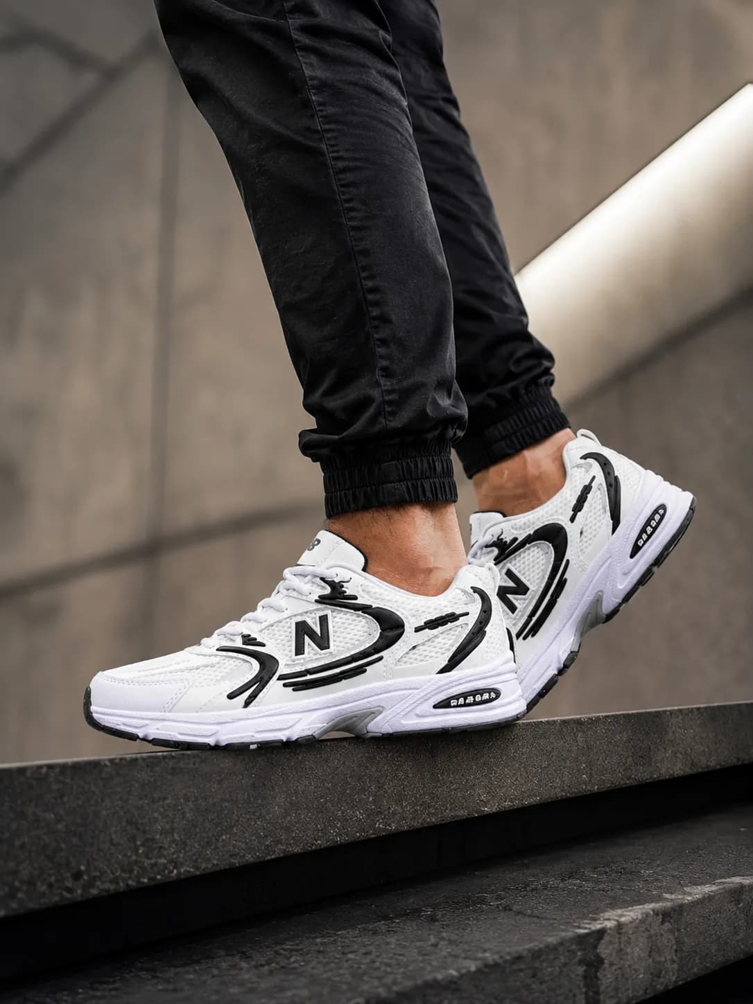 کفش مردانه New Balance